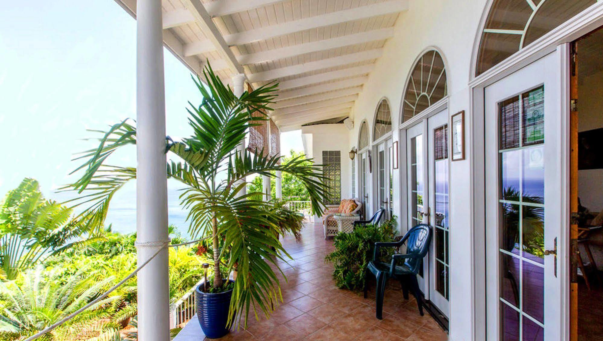 Nature'S Paradise At Marigot Bay Exterior photo